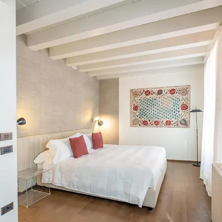 Palazzo Morosini Degli Spezieri Appartamento