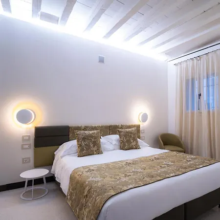 Palazzo Morosini Degli Spezieri Appartamento