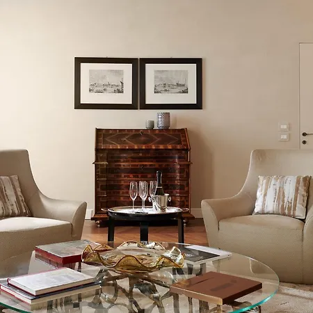 Appartamento Palazzo Morosini Degli Spezieri *