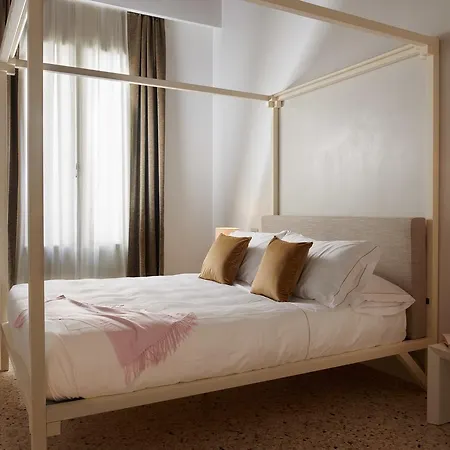 Palazzo Morosini Degli Spezieri Venezia