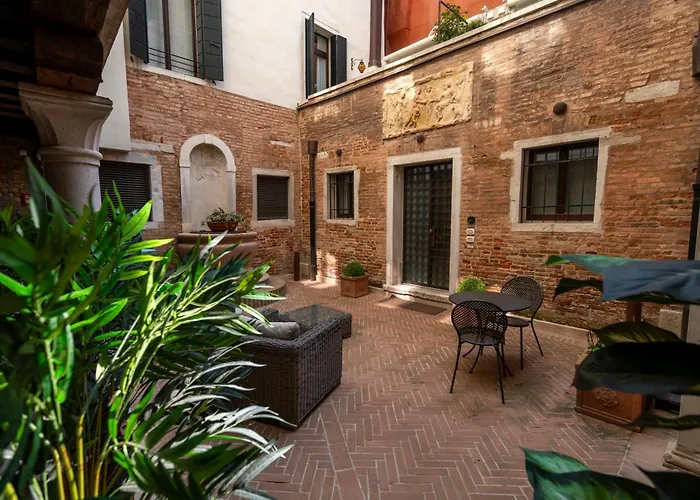 Palazzo Morosini Degli Spezieri - Lifestyle